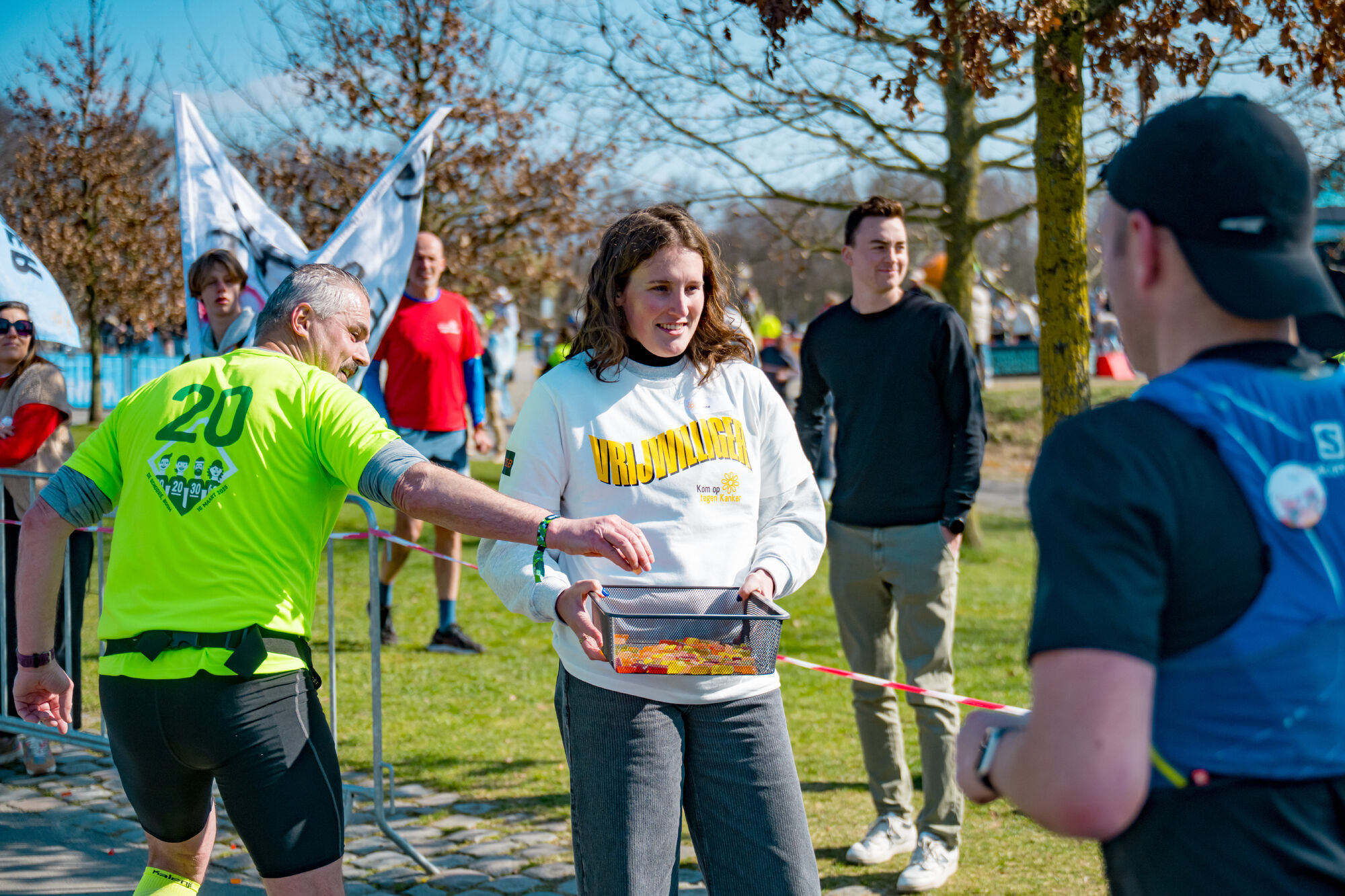 vrijwilligers 100km-run