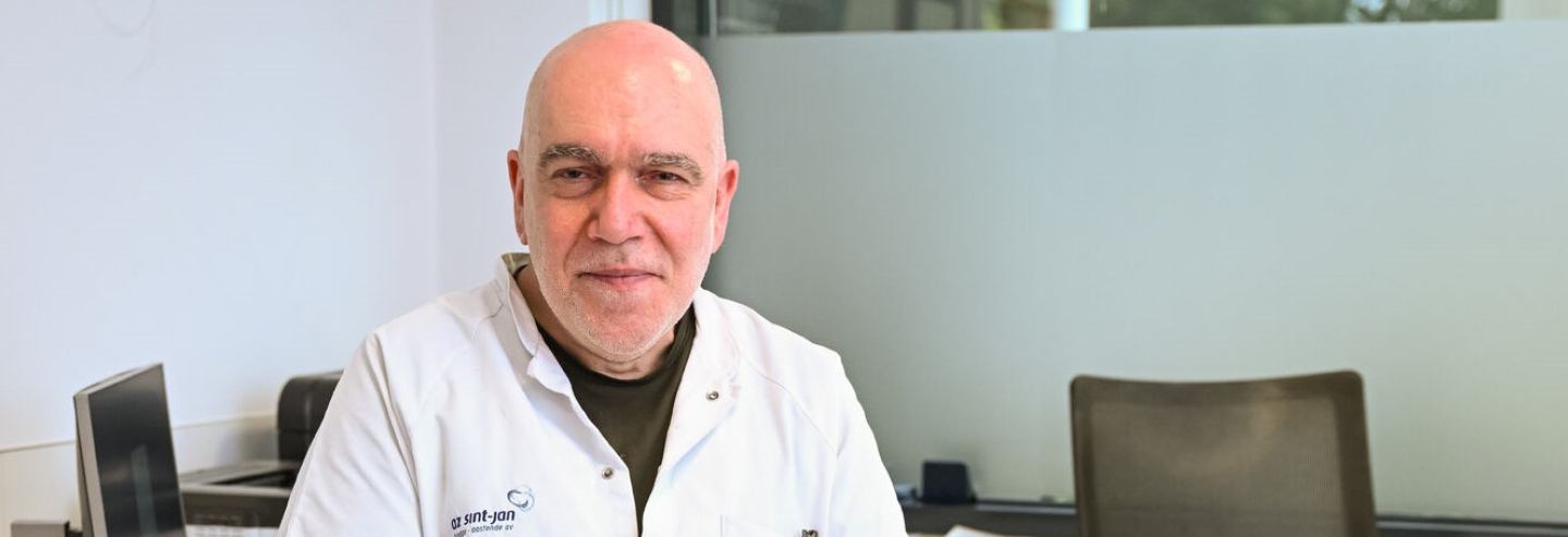 Dr Alain Bols